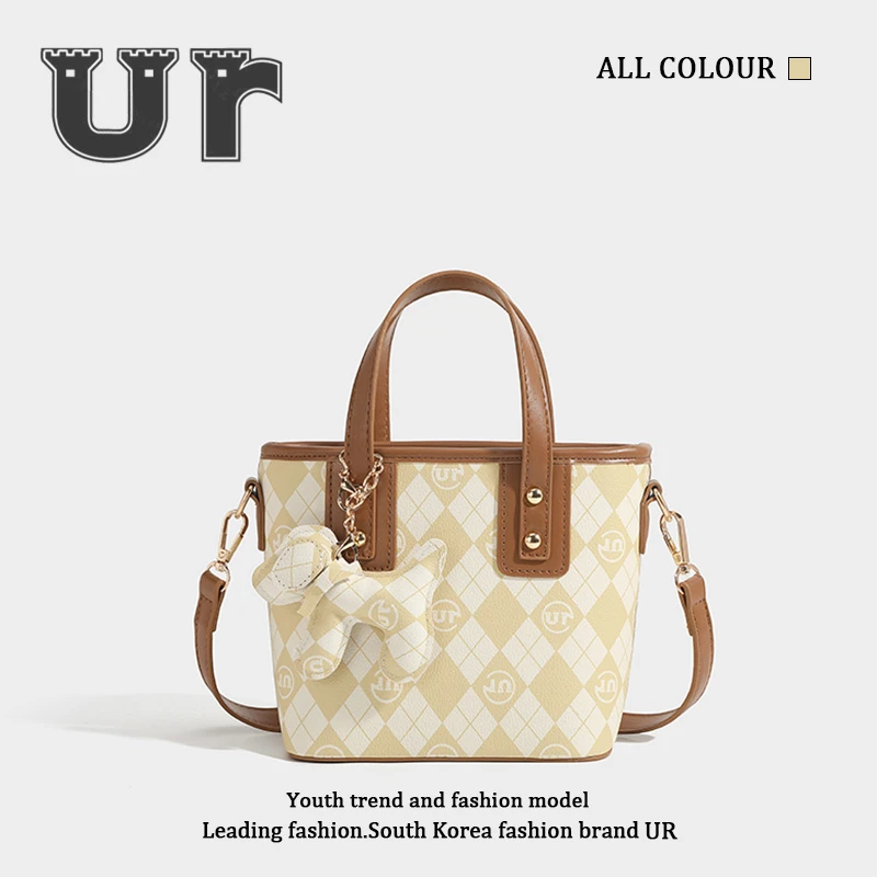 UR小包包女2025秋冬新款潮流时尚百搭通勤单肩斜挎手拎菜篮子包包