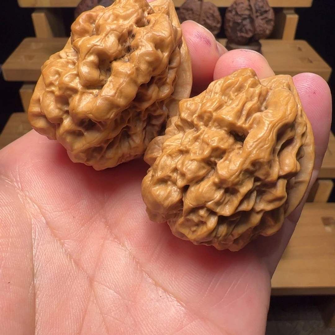 文玩核桃吊坠上古蛤蟆头44mm