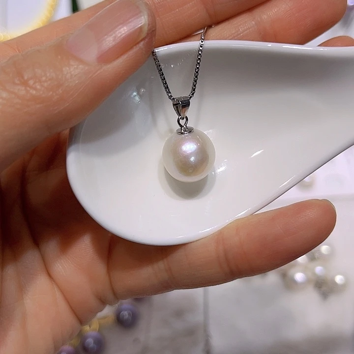 淡水珍珠白珠银色瓜子扣未镶嵌