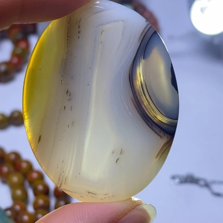 玛瑙/玉髓颈饰未镶嵌