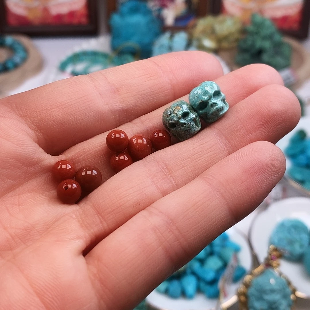 南红玛瑙未镶嵌珠宝奇石