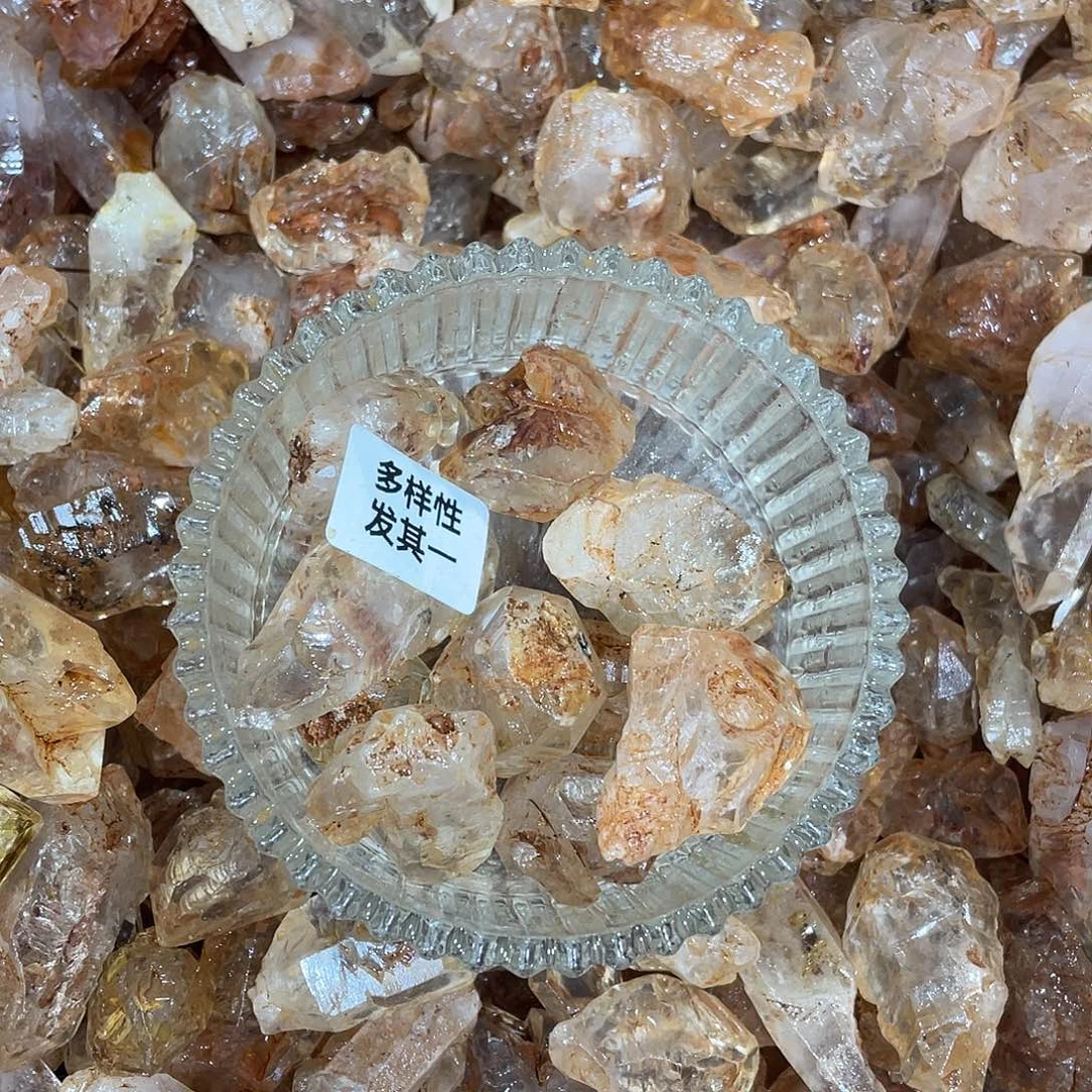 水晶摆件…..未镶嵌100g