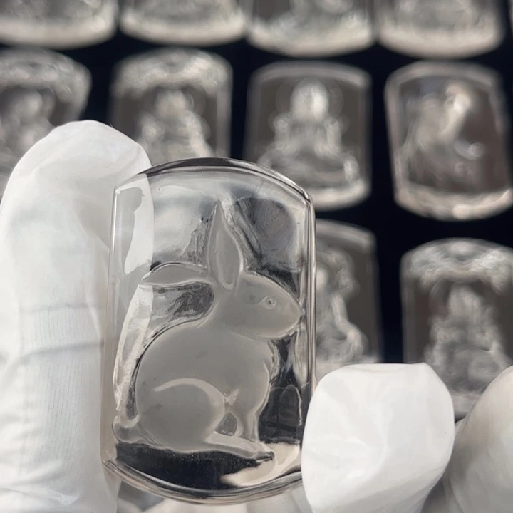 未镶嵌颈饰水晶?****?水晶