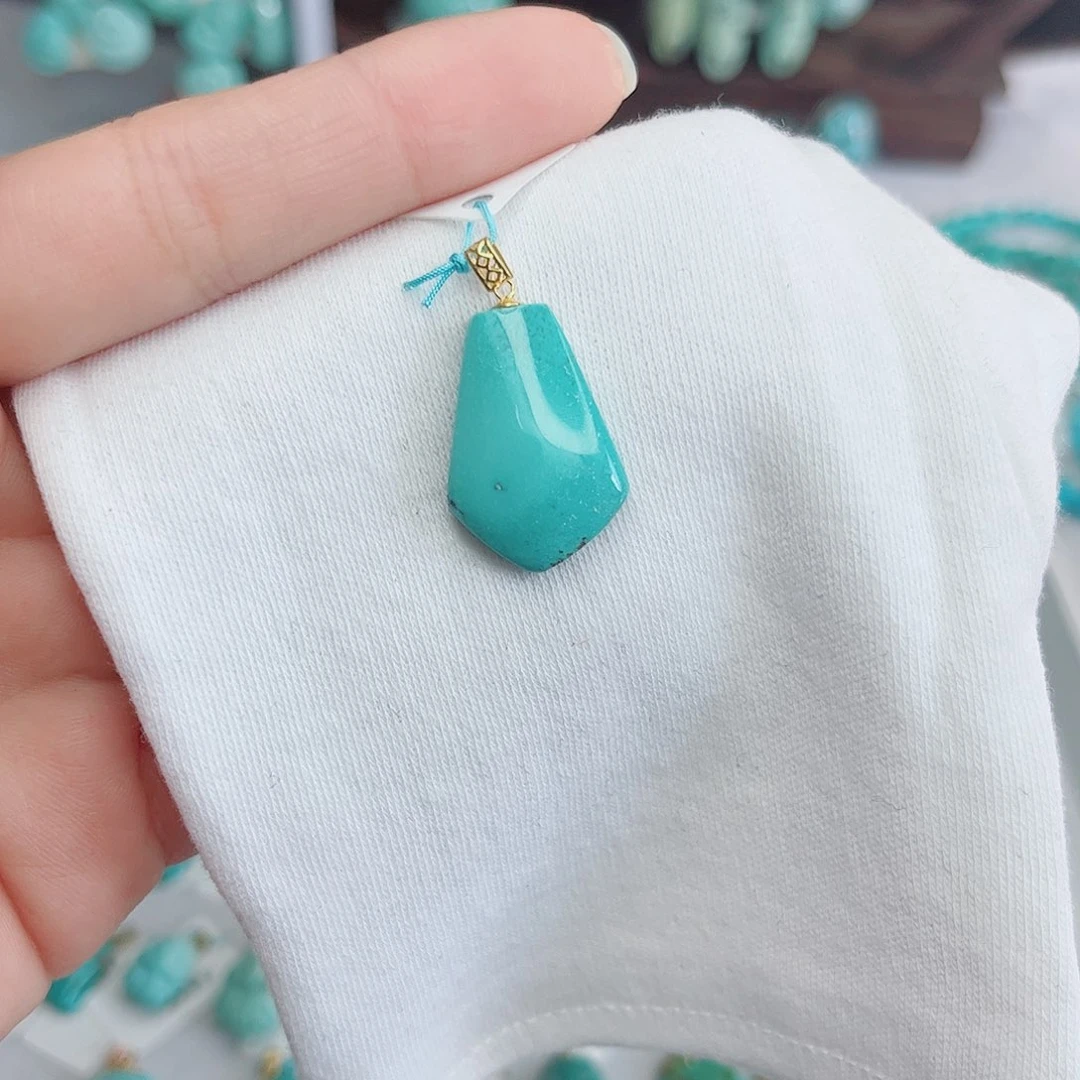 绿松石18K金镶嵌绿松石