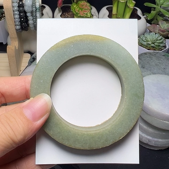 定制翡翠未镶嵌油青飘黄翡