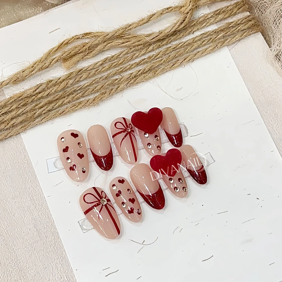 贰玖到三玖年末清清穿戴甲