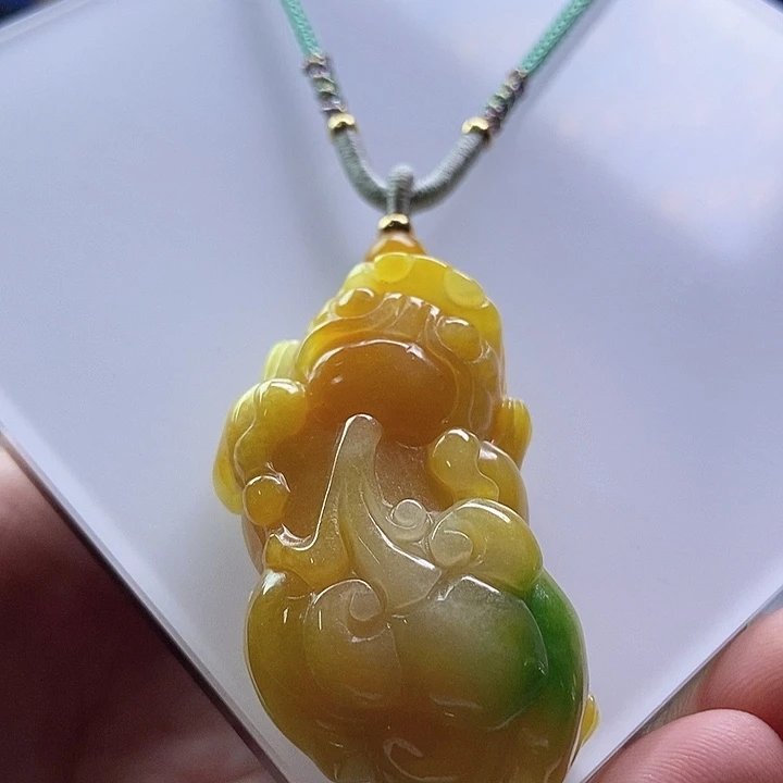 吊坠(赠链)未镶嵌翡翠