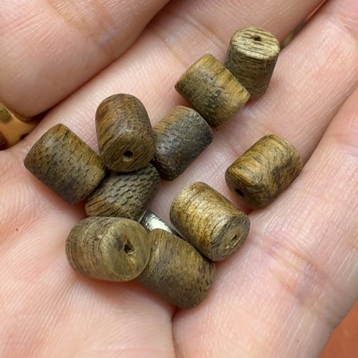 大叶紫檀（黑酸枝木类）