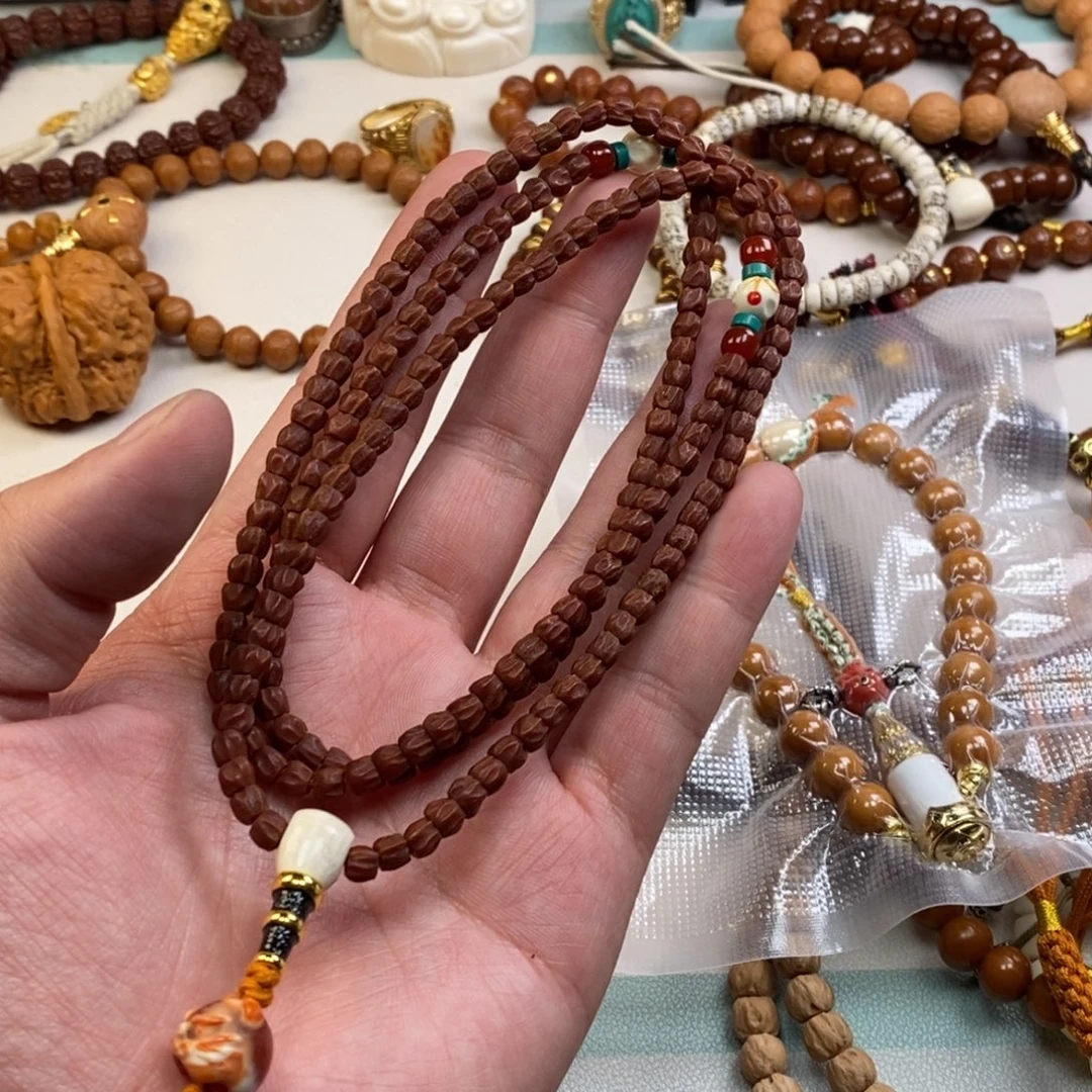 柏香籽/百香籽吊坠。。。。。。。。。。