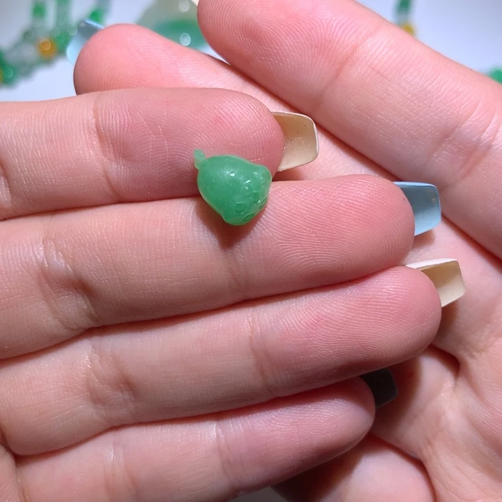 翡翠未镶嵌颈饰无镶嵌5