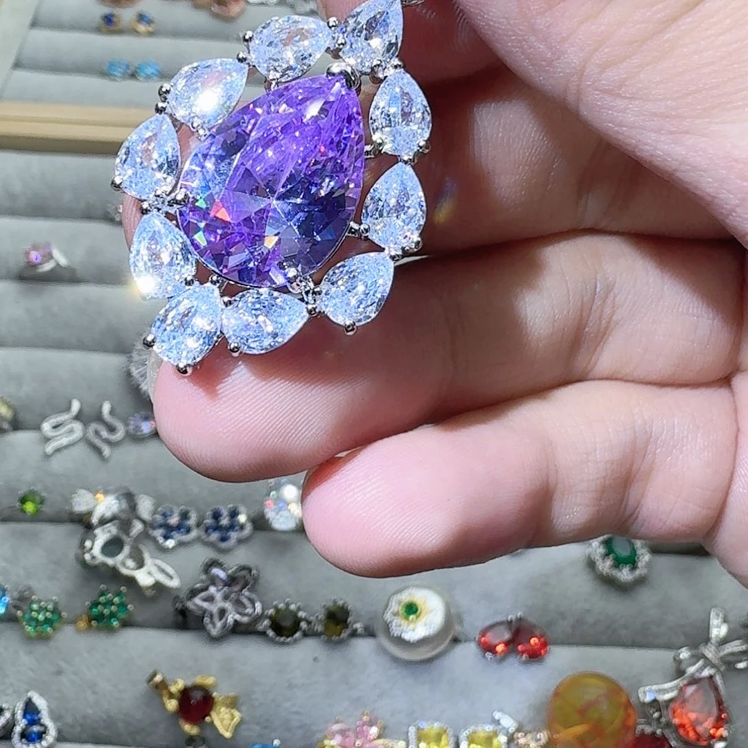 绿水晶戒指银S925镶嵌滦**月