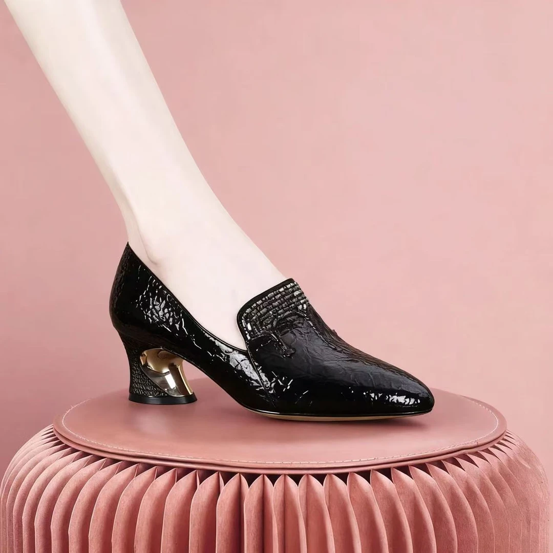 2025百搭 单鞋仙女风高跟欧美风夏季休闲风粗跟时尚浅口尖头h1607