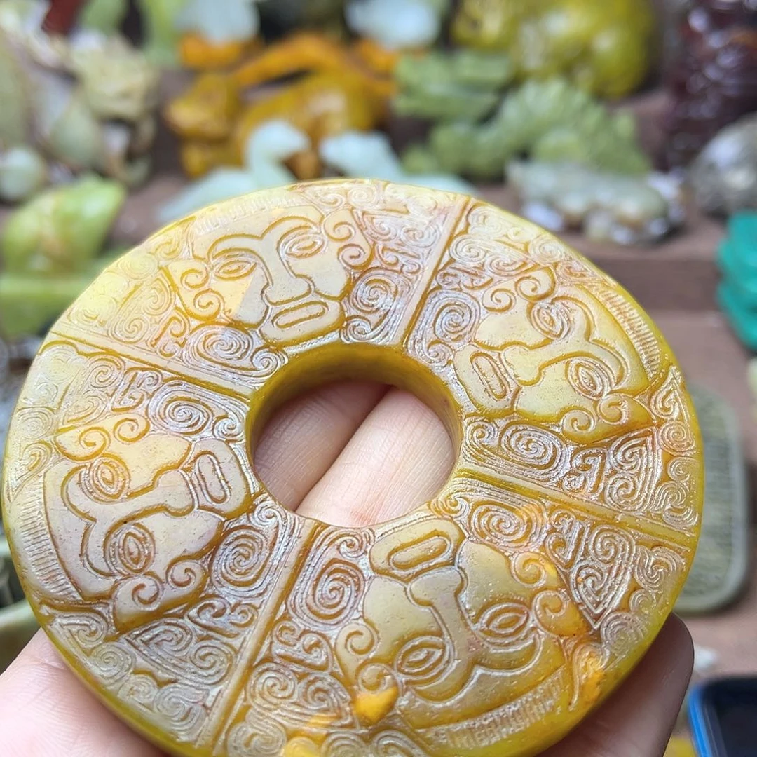 白玉菩提吊坠28。