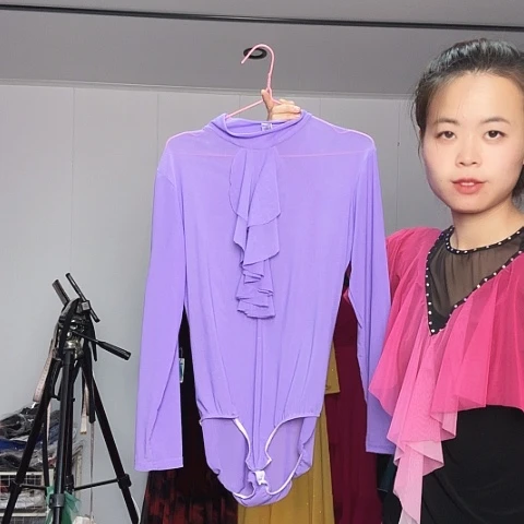 XXXL。