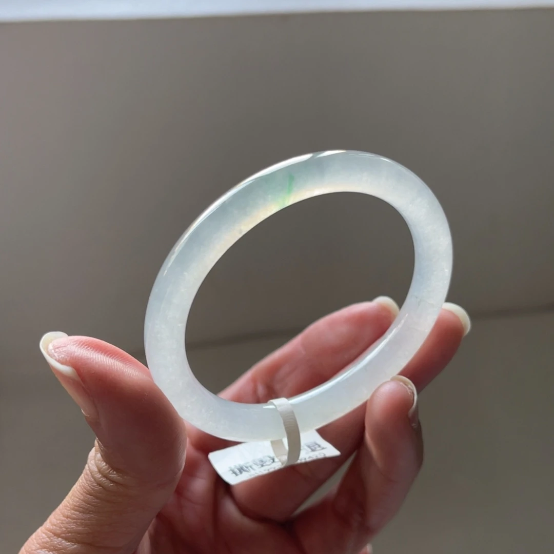 翡翠未镶嵌手镯52.6圈贵妃镯三天鉴赏期