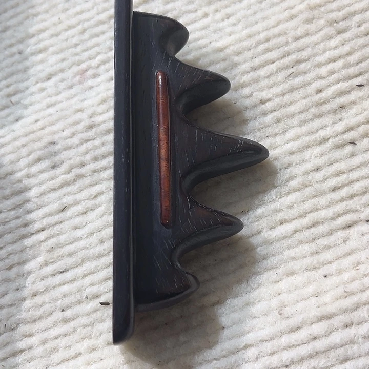 白***水树脂制品密密麻麻木木