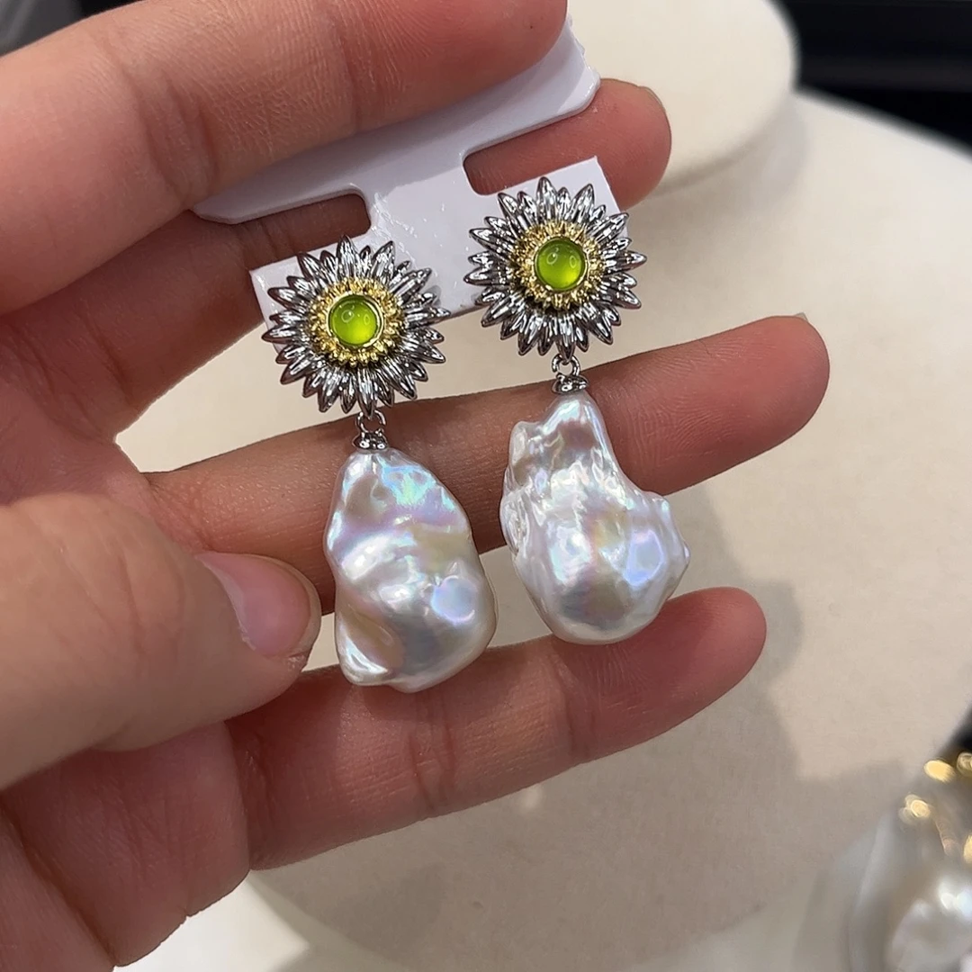 淡水珍珠耳饰合金