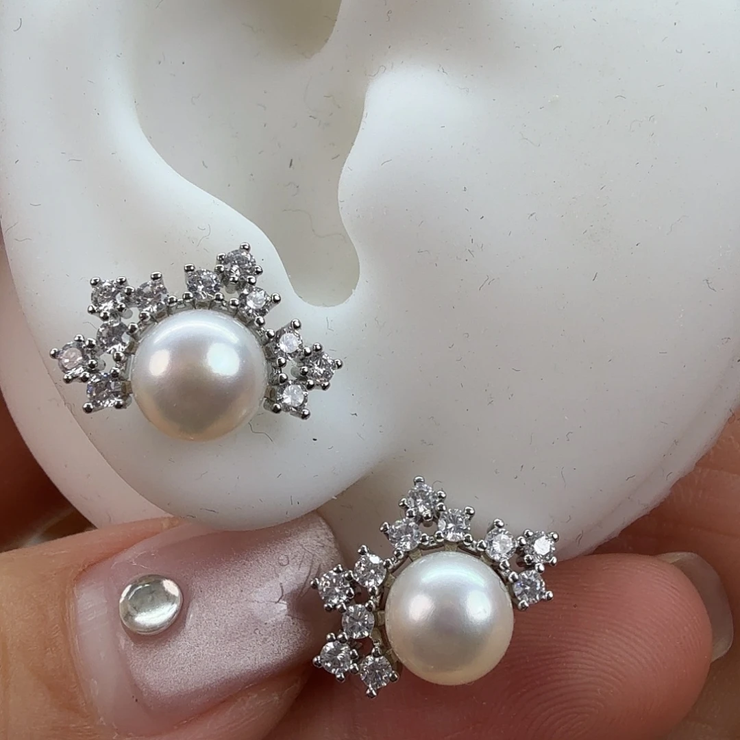 淡水珍珠耳饰未镶嵌