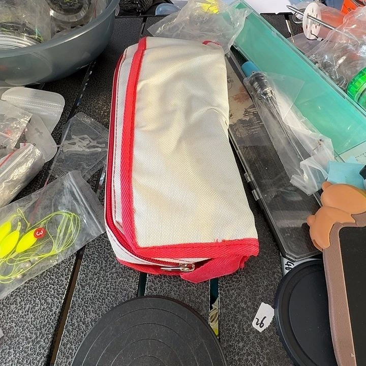 6号笔袋椅子不退不换