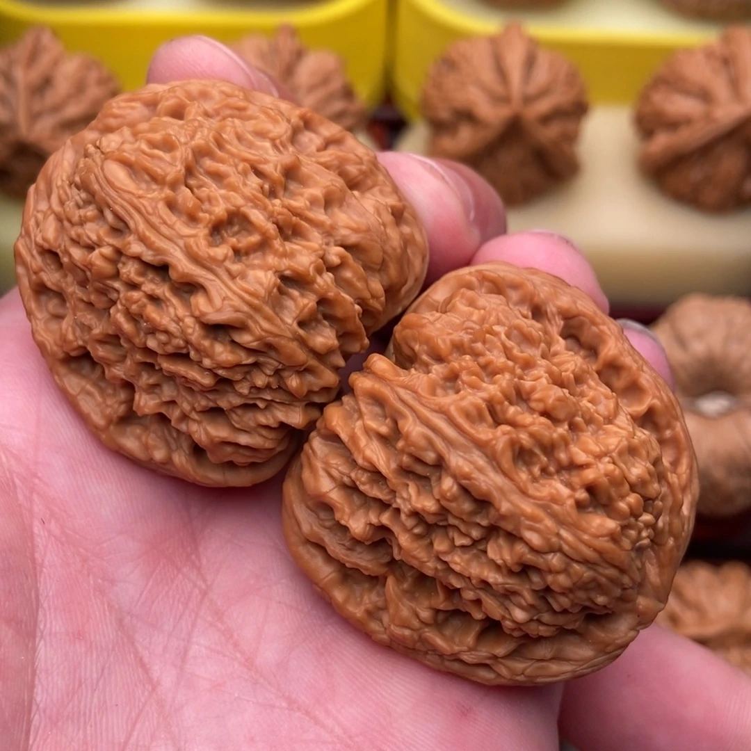 文玩核桃把件42绝配高炮大三角南疆石