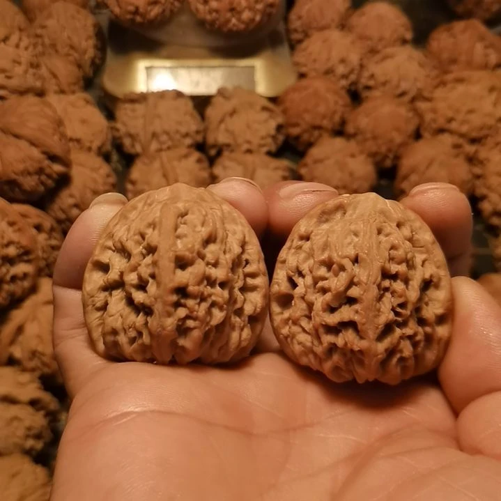 你***你文玩核桃吊坠南疆石