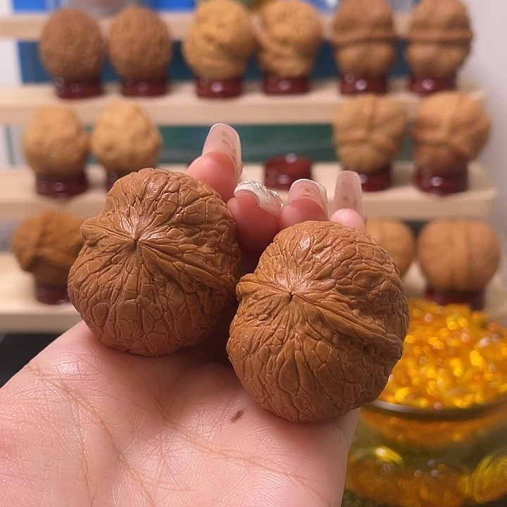 文玩核桃吊坠玄蛊40