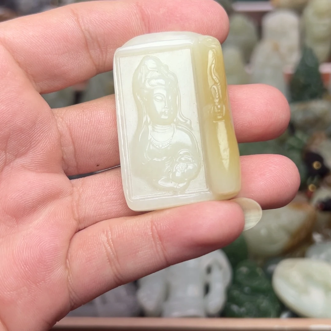 和田玉未镶嵌挂件