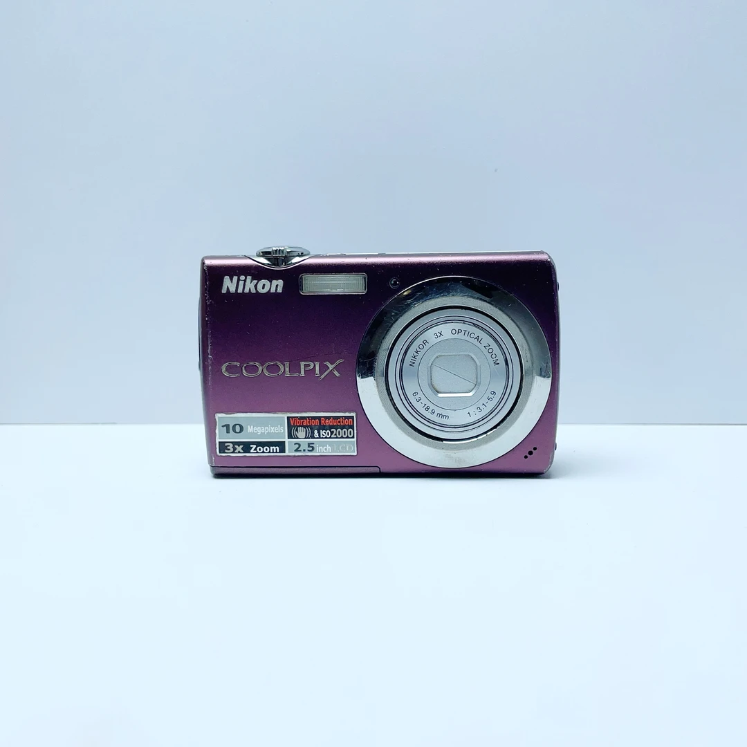 9新 Nikon/尼康 s220平价柔焦白调1000万像素3倍光变ccd数码相机