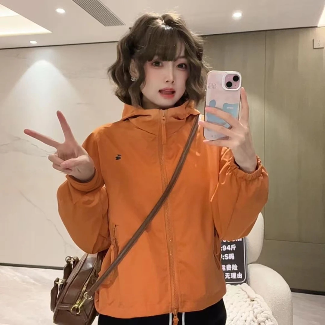 短外套女小个子2025春秋新款连帽百搭宽松下摆抽绳冲锋衣082