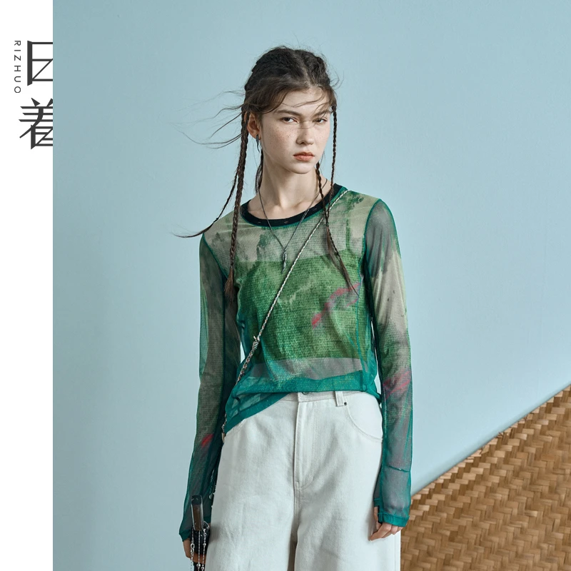 日着2025夏季新款印花薄款长袖T恤网纱修身正肩皮肤衣女RD2345T0