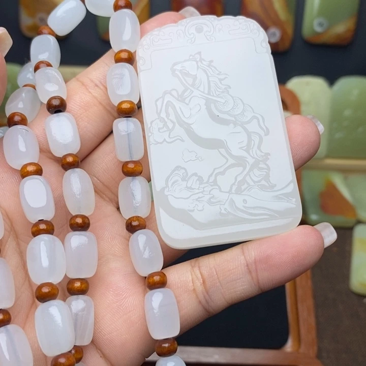 一***安石材生肖牌一套，，