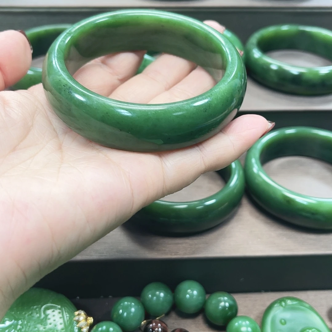 和田玉（碧玉）未镶嵌手镯61.0