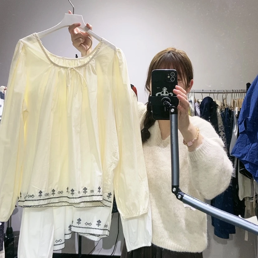 【闪购商品】杏色小衫