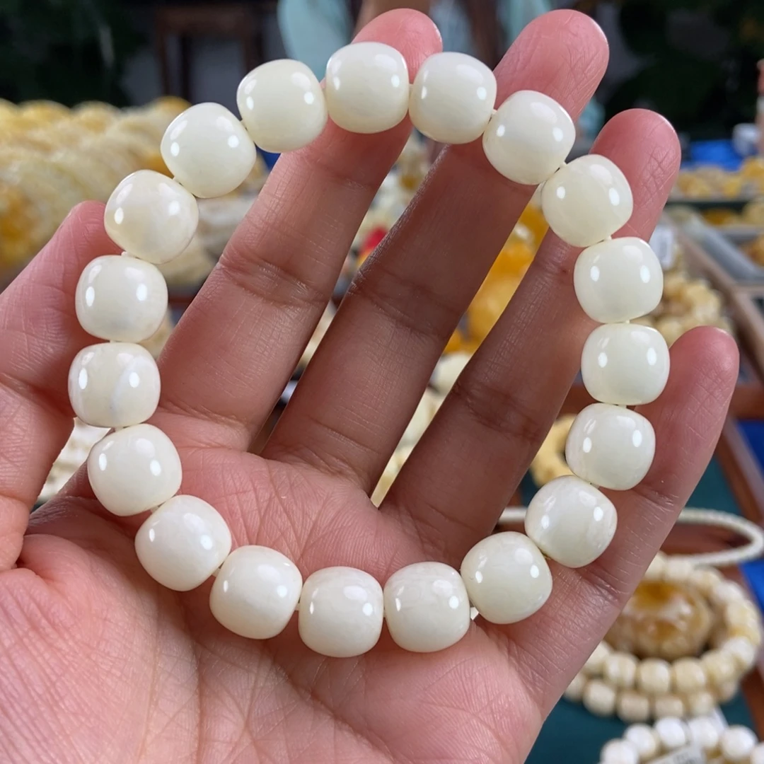 琥珀未镶嵌珠宝奇石12同料白蜡老型19.71