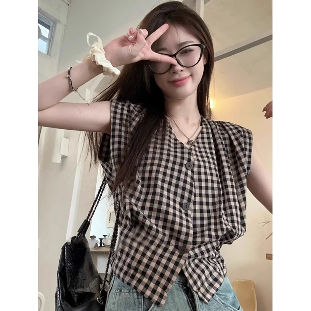 复古格子坎肩背心衬衫女设计感夏季外穿2025新款法式掐腰无袖上衣