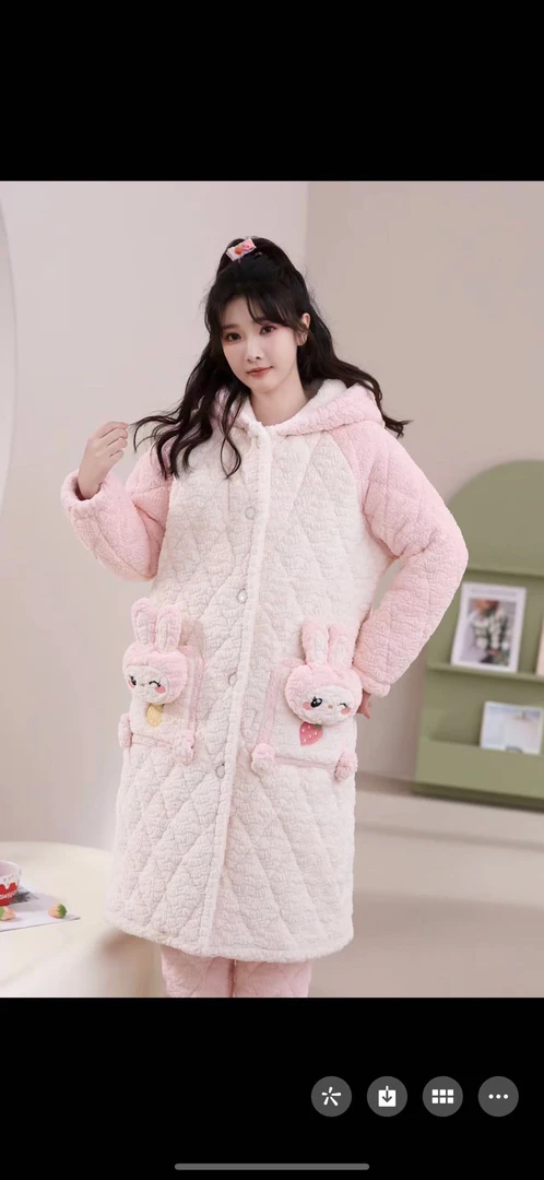 2024新款粉765小草莓加厚一套过冬家居服