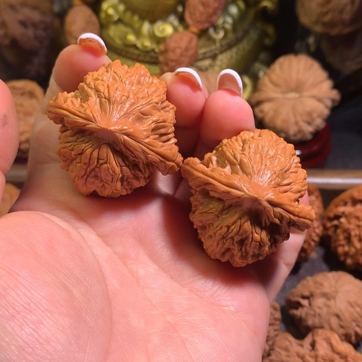 吊坠文玩核桃41尺鸭蛋虎头