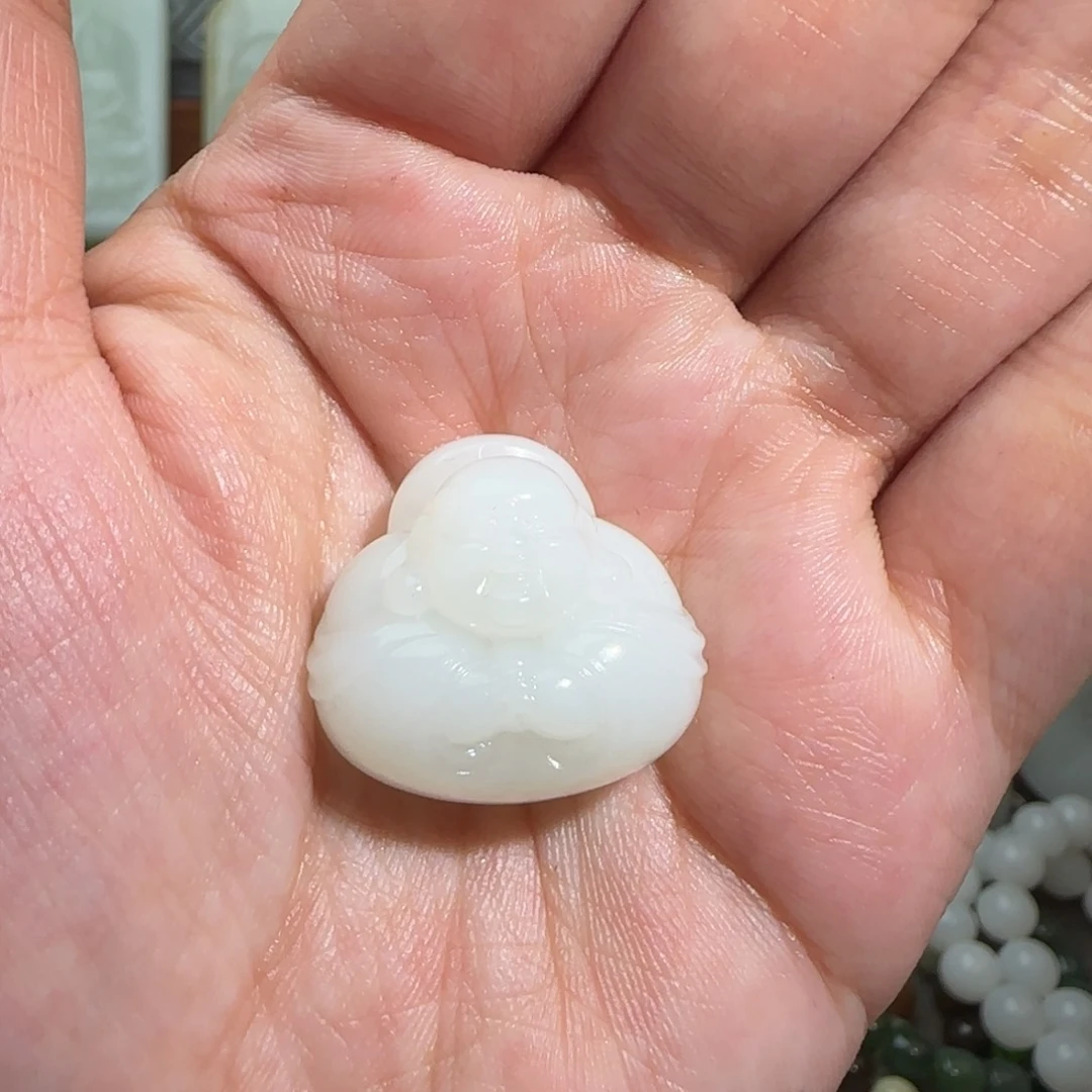 和田玉颈饰未镶嵌俊