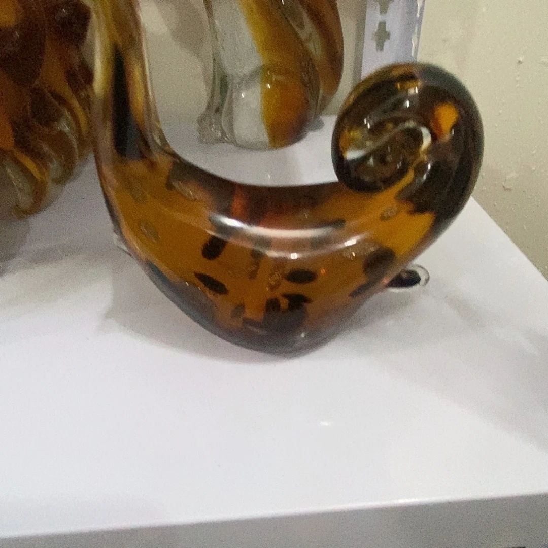 阿***多琉璃茶晶蜗牛一个