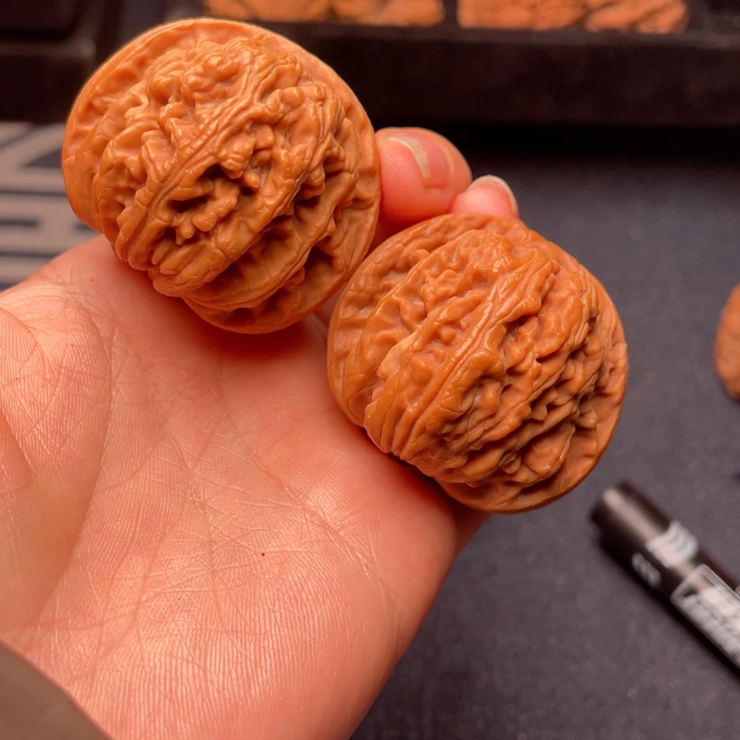 把件文玩核桃秦岭核桃48