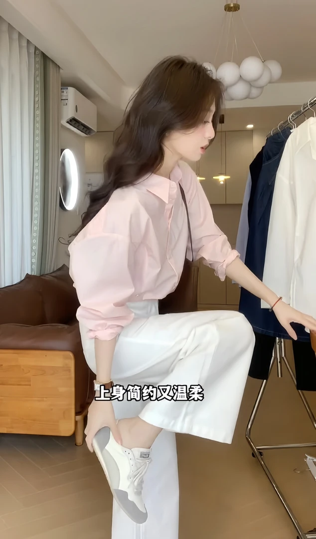 多巴胺粉色翻领修身长袖防晒衬衫设计感初秋穿搭韩系chic上衣裤子