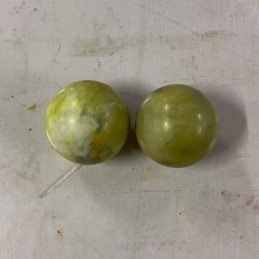 【闪购商品】蛇纹石玉未镶嵌摆件邙*