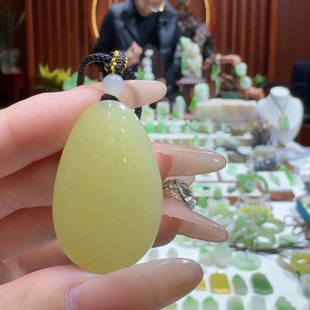 和田玉格尔木黄口无事牌未镶嵌