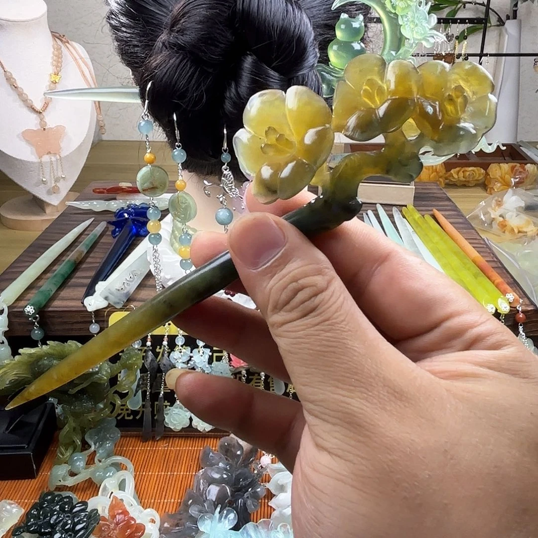 合金蛇纹石玉发饰