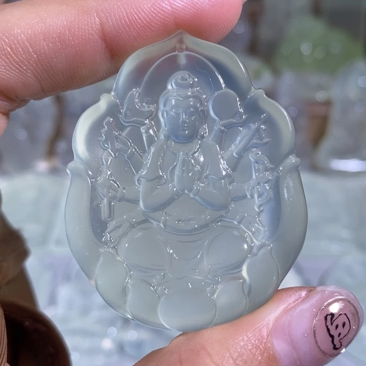 岫玉未镶嵌颈饰吊坠