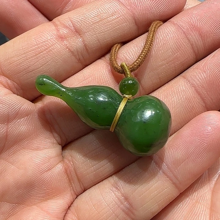 和田玉（碧玉）未镶嵌颈饰