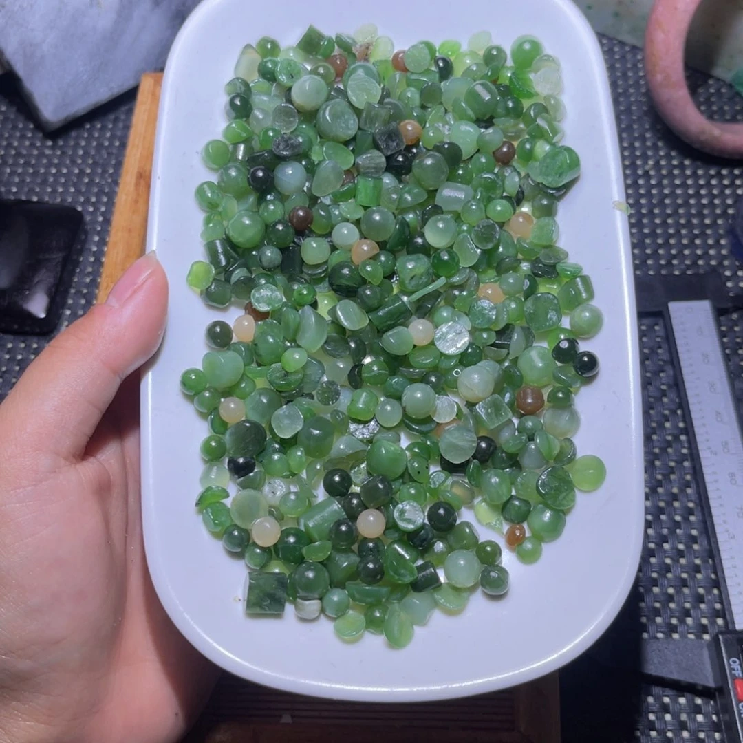 未镶嵌和田玉（子料）挂件