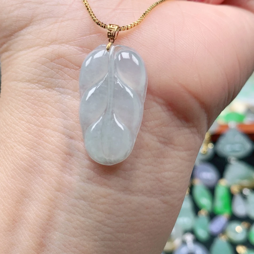 吊坠(不含链)18K金镶嵌翡翠