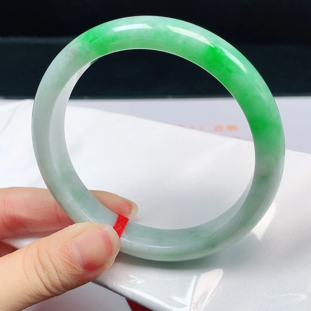 翡翠未镶嵌手镯688 63圈