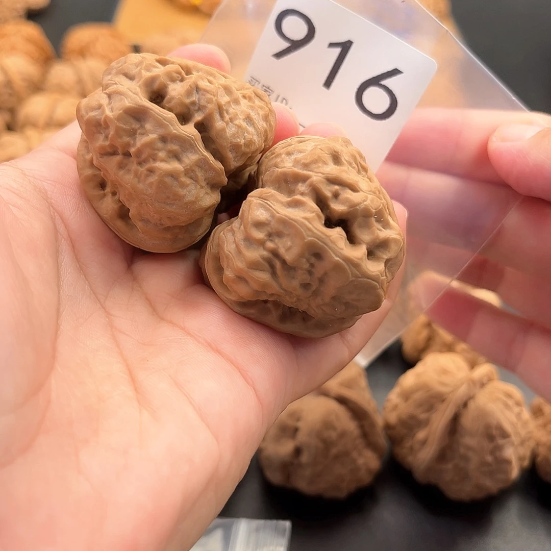 祉****文玩核桃把件蛙蛙精品40肚45